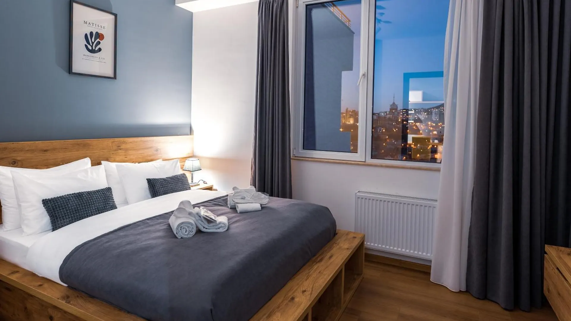 Reed Hotel Tbilisi 4*,  Georgien